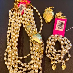 Vintage Sassy Jones “Hillary” Bundle - NWT